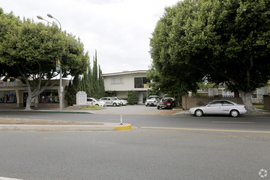 15317 Paramount Blvd, Paramount, CA for sale - Primary Photo - Image 1 of 1