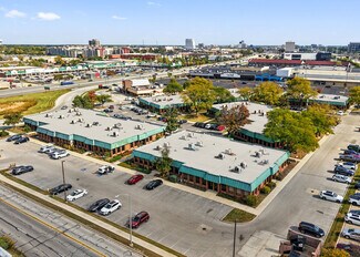 Plus de détails pour 1323 Butterfield Rd, Downers Grove, IL - Bureau à louer