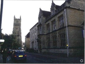 15 Gosditch St, Cirencester for lease Primary Photo- Image 1 of 4