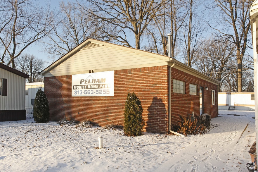 MI/OH MHC Portfolio portfolio of 3 properties for sale on LoopNet.ca - Primary Photo - Image 2 of 11