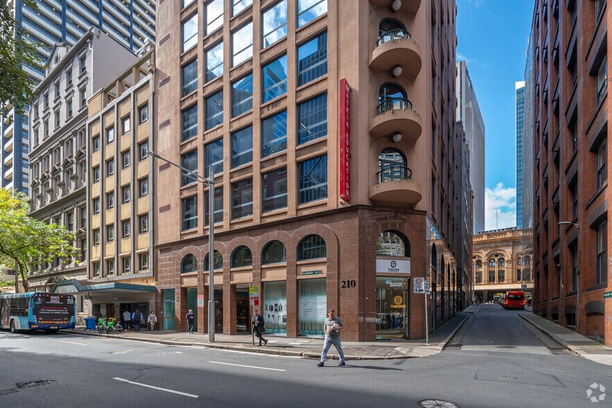 210 Clarence St, Sydney à louer - Photo du bâtiment - Image 3 de 5