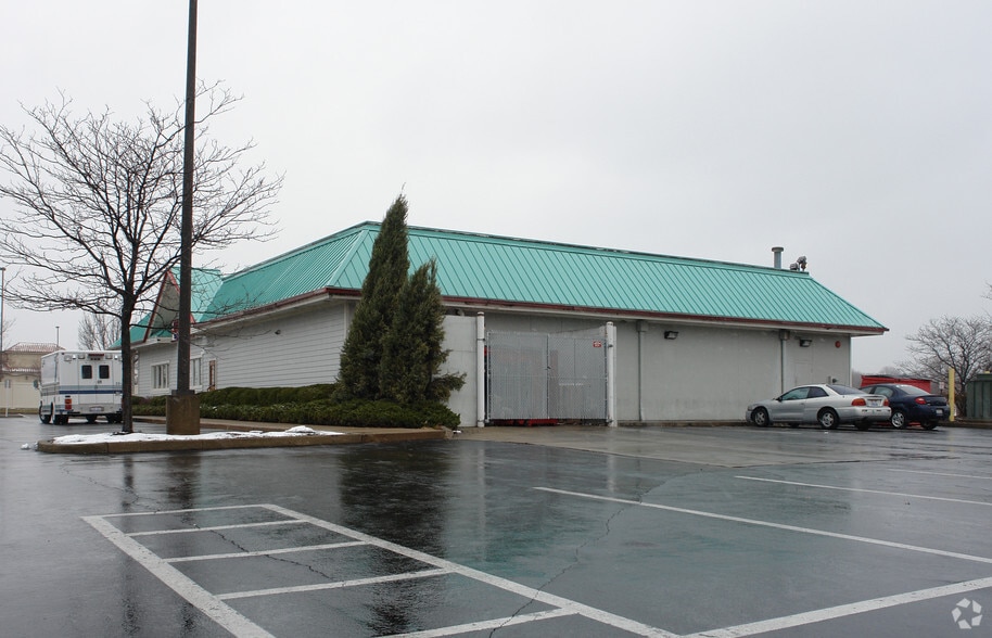 7000 Tiffany S, Youngstown, OH à louer - Photo du bâtiment - Image 2 de 15