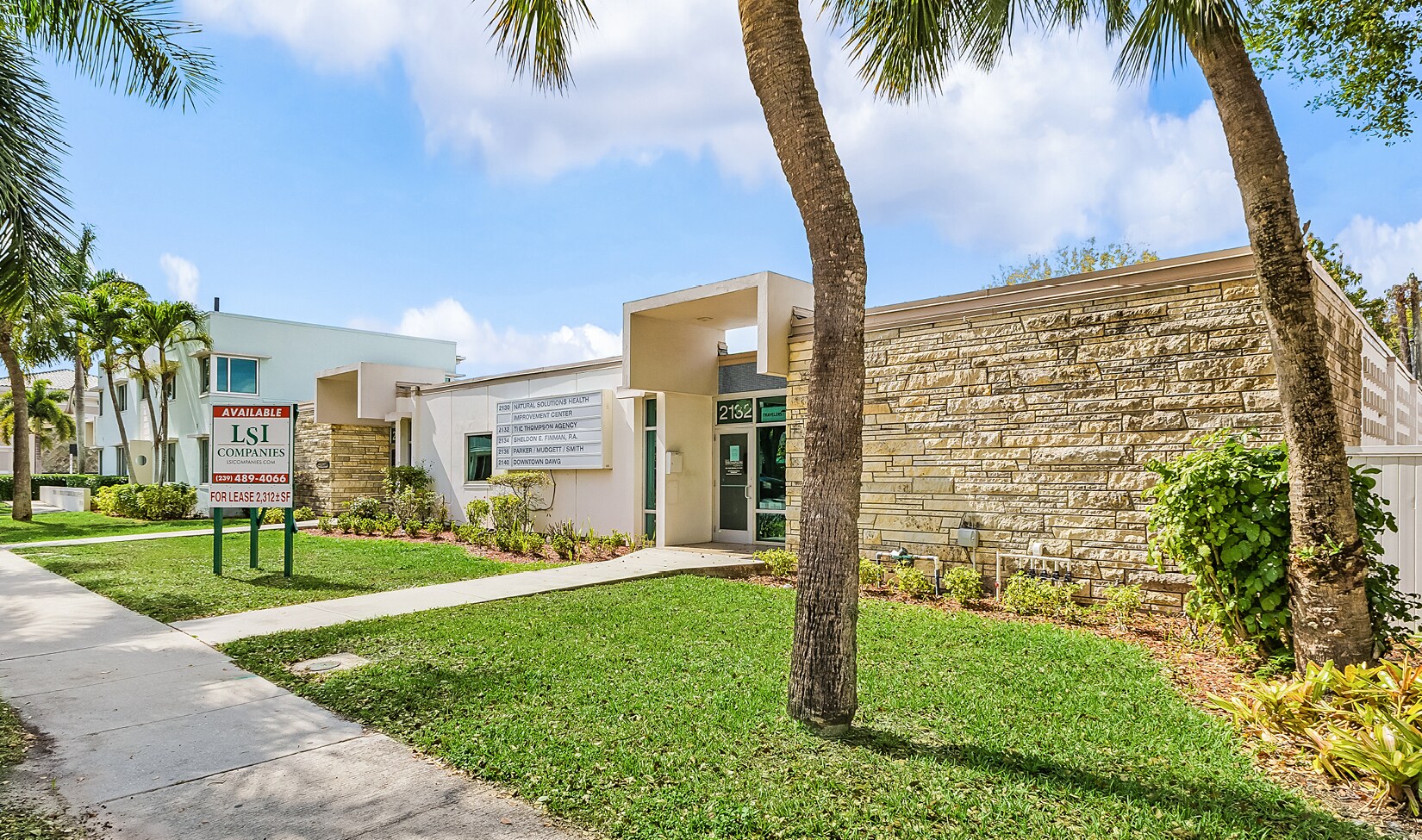 2130-2140 Mcgregor Blvd, Fort Myers, FL à louer Photo principale- Image 1 de 6