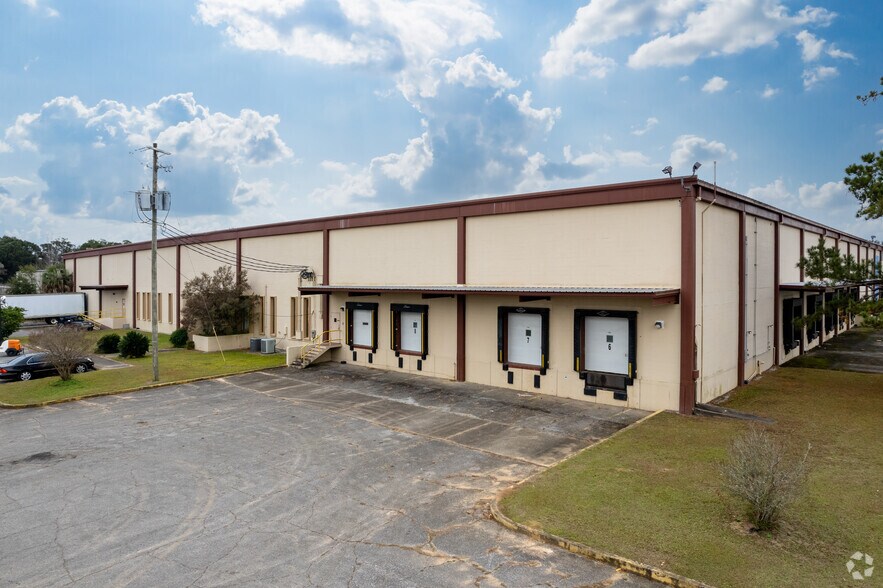 257 Amber St, Pensacola, FL à louer - Photo du bâtiment - Image 1 de 7