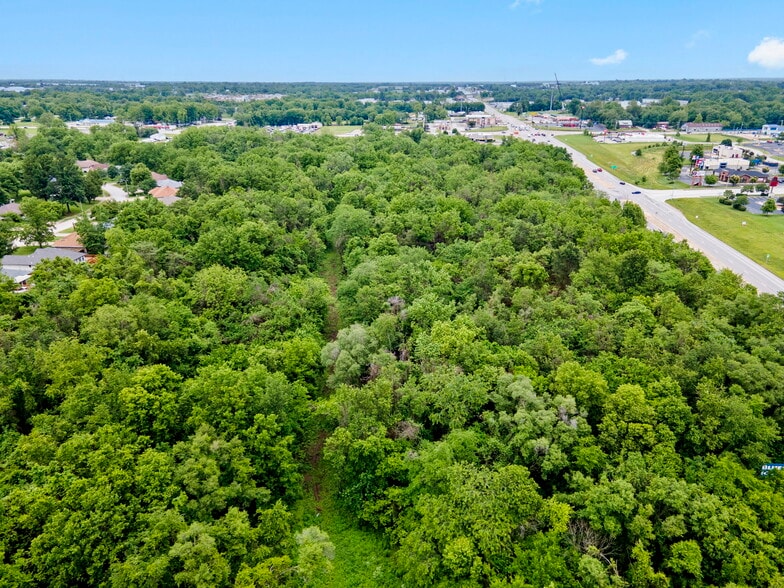 321 S West Byp, Springfield, MO à vendre - Photo du bâtiment - Image 2 de 4