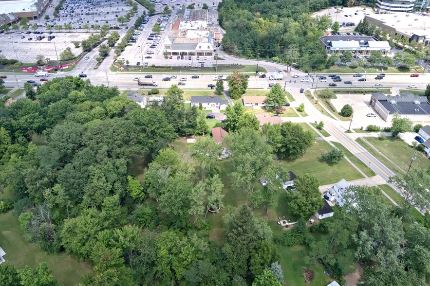 18155 Royalton Rd, Strongsville, OH for sale - Aerial - Image 2 of 38