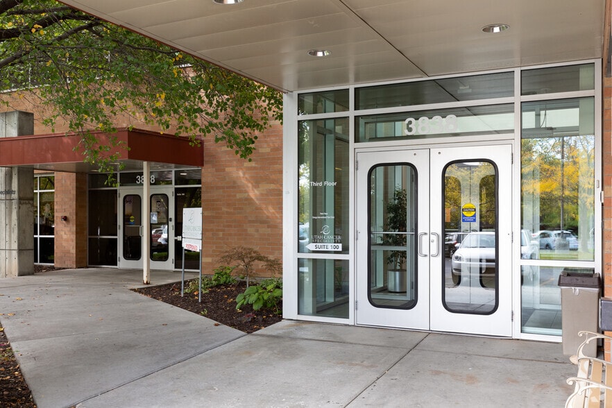 3838 S 700 E, Salt Lake City, UT à louer - Photo du bâtiment - Image 2 de 4