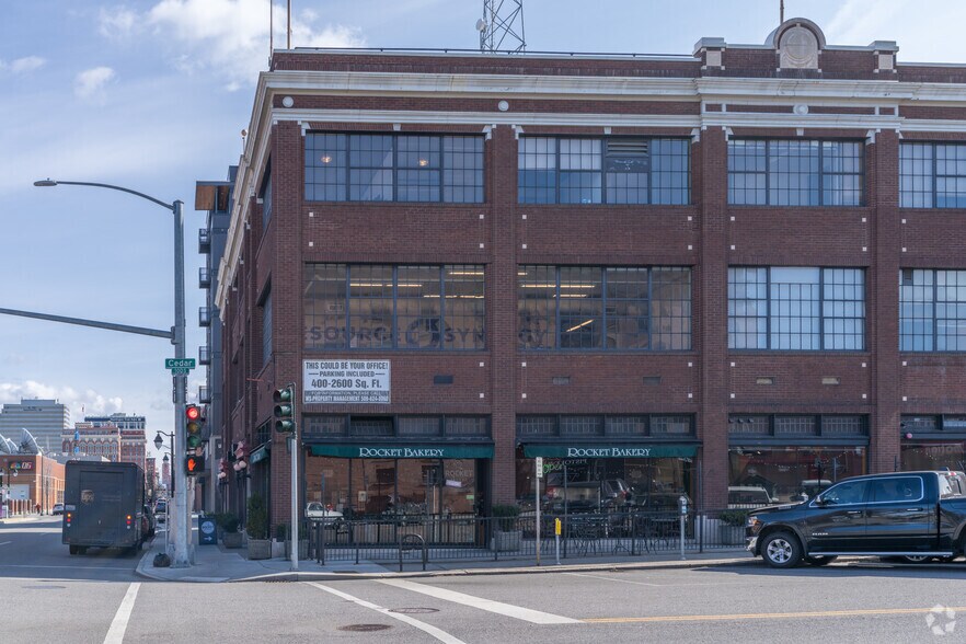 1325 W 1st Ave, Spokane, WA à louer - Photo du bâtiment - Image 2 de 5