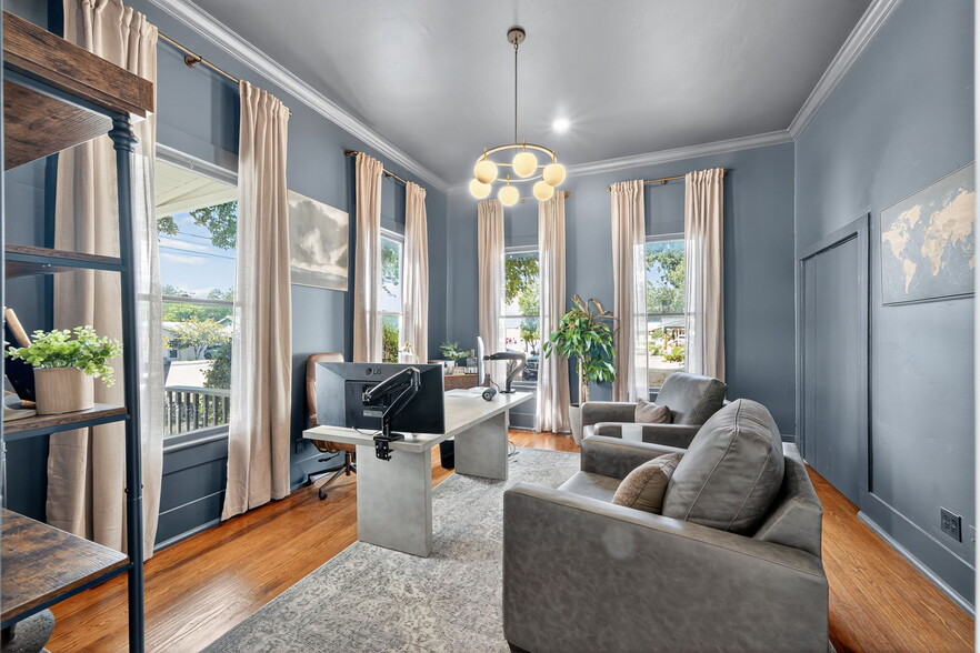 930 E Blanco Rd, Boerne, TX for lease - Building Photo - Image 2 of 22