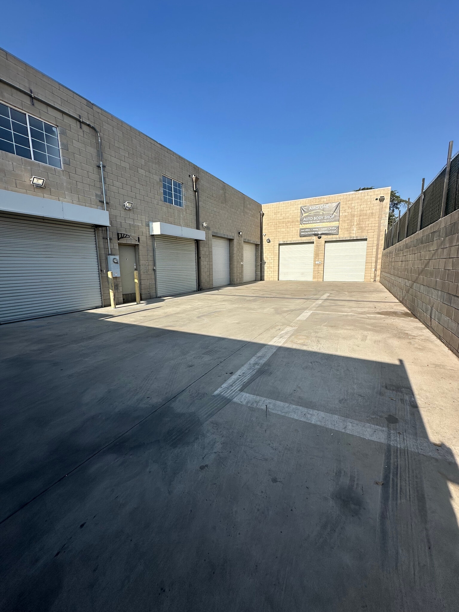 10066 San Fernando Rd, Pacoima, CA for lease Building Photo- Image 1 of 22