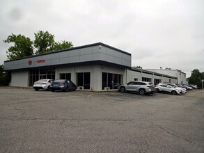 1900 Patrick Street Plz, Charleston, WV à louer Photo intérieure- Image 2 de 15