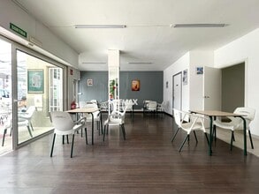 Retail in Roses, Gerona for lease Interior Photo- Image 2 of 27