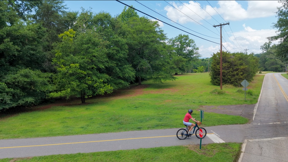 Old Buncombe Rd, Travelers Rest, SC for sale - Building Photo - Image 2 of 3