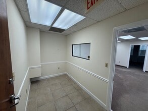 1 SW 129th Ave, Pembroke Pines, FL for lease Interior Photo- Image 2 of 9