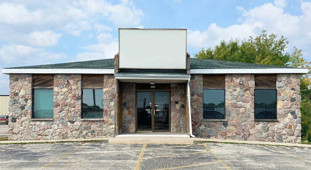 1145 S Washburn St, Oshkosh, WI à vendre Photo du bâtiment- Image 1 de 10