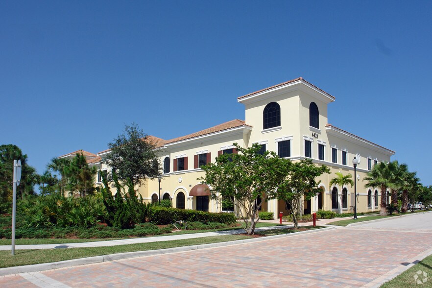 4425 Military Trl, Jupiter, FL à vendre - Photo du bâtiment - Image 3 de 18