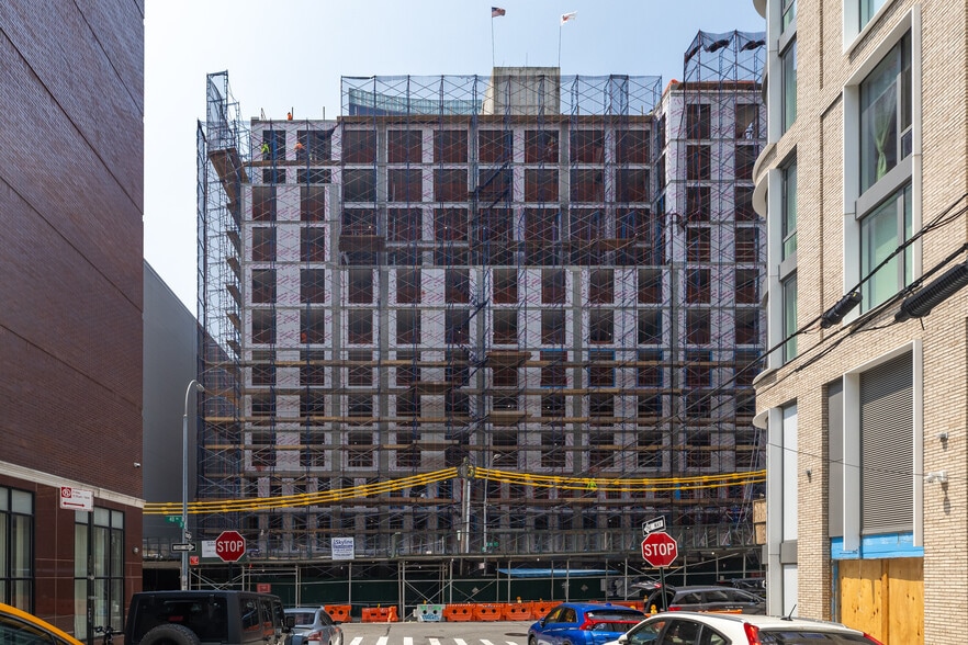 2924 40th Ave, Long Island City, NY for lease - Construction Photo - Image 1 of 4