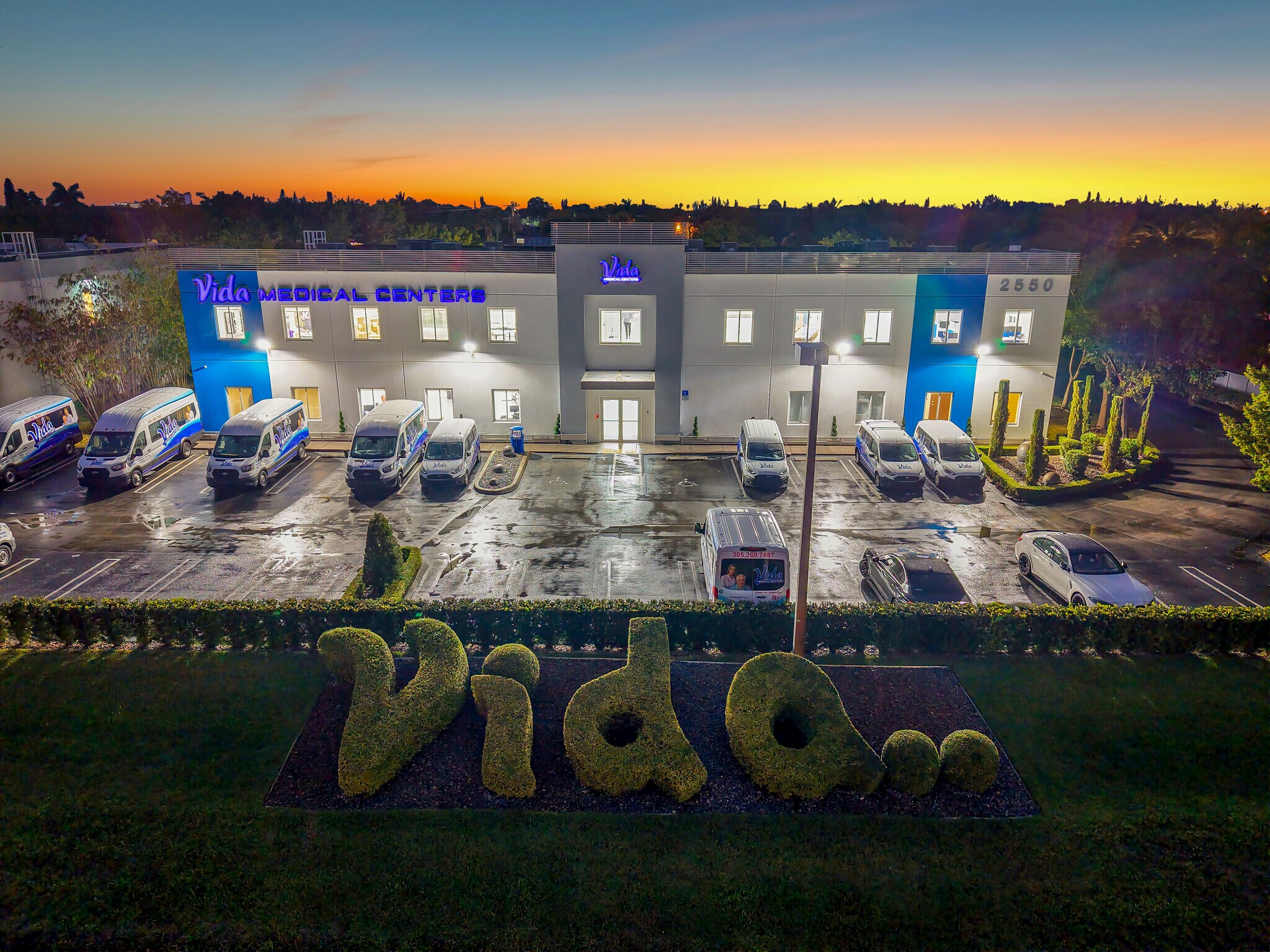 2550 NW 100th Ave, Doral, FL à vendre Photo principale- Image 1 de 31