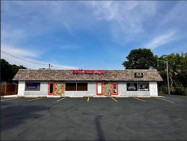 3816-3820 Grand Blvd, New Port Richey, FL for lease Primary Photo- Image 1 of 5