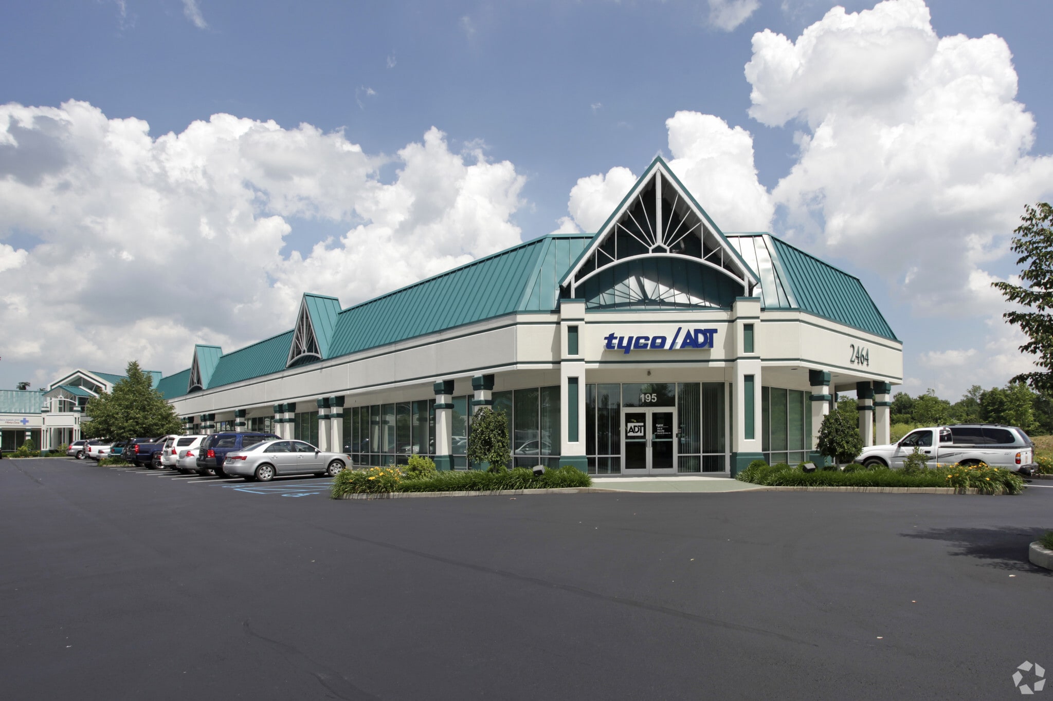 2464 Fortune Dr, Lexington, KY for lease Primary Photo- Image 1 of 3