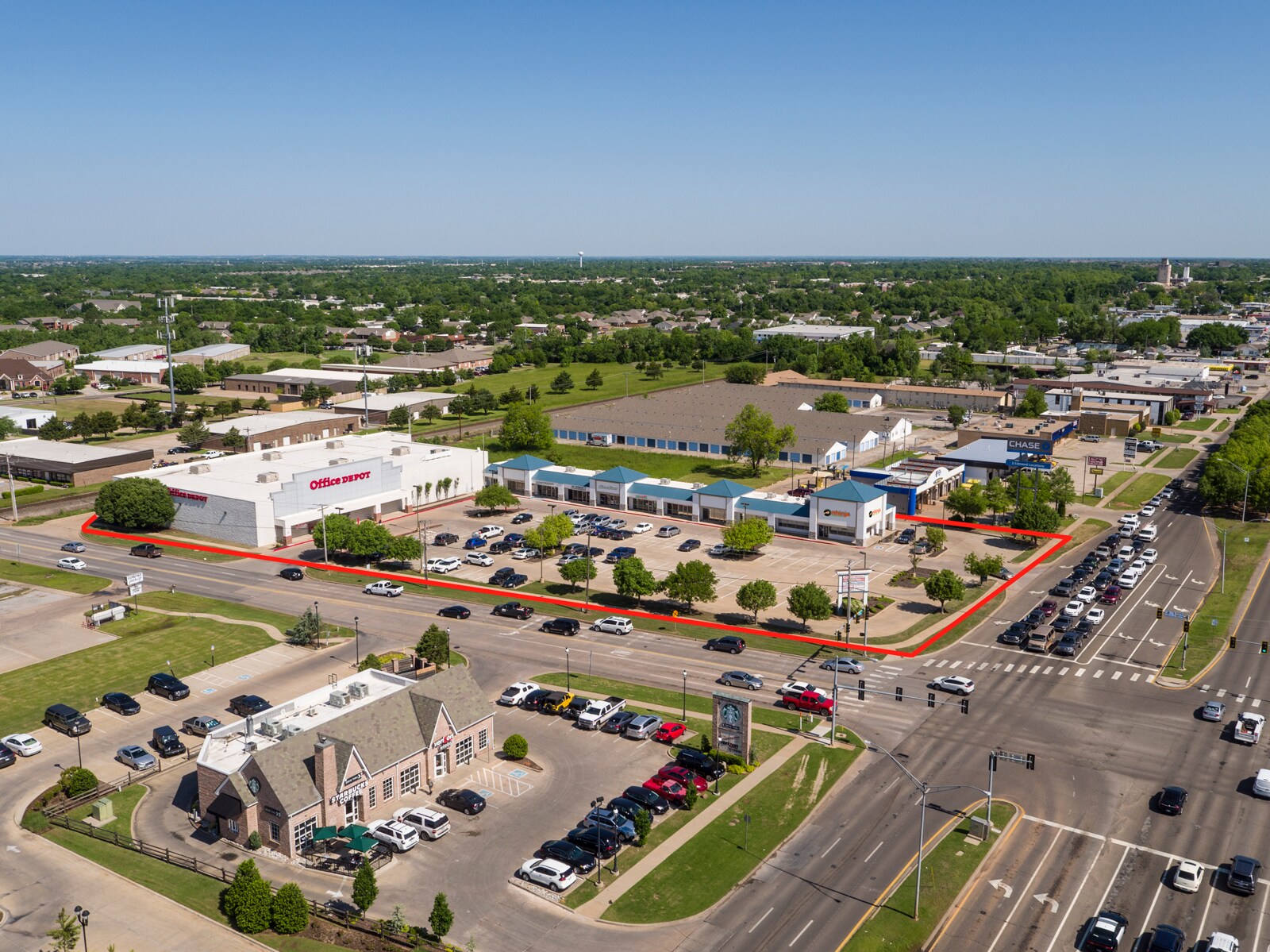 1427 S Broadway, Edmond, OK for lease Building Photo- Image 1 of 3