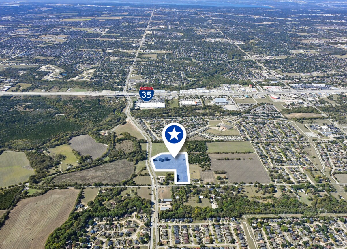 1001 N Houston School Rd, Lancaster, TX à vendre Photo principale- Image 1 de 5