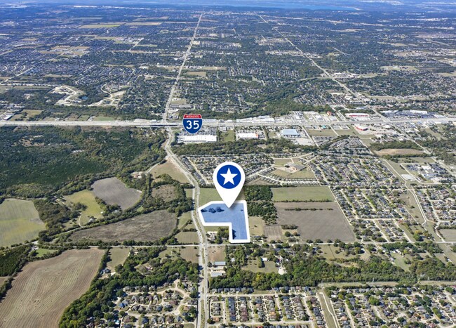 Plus de détails pour 1001 N Houston School Rd, Lancaster, TX - Terrain à vendre
