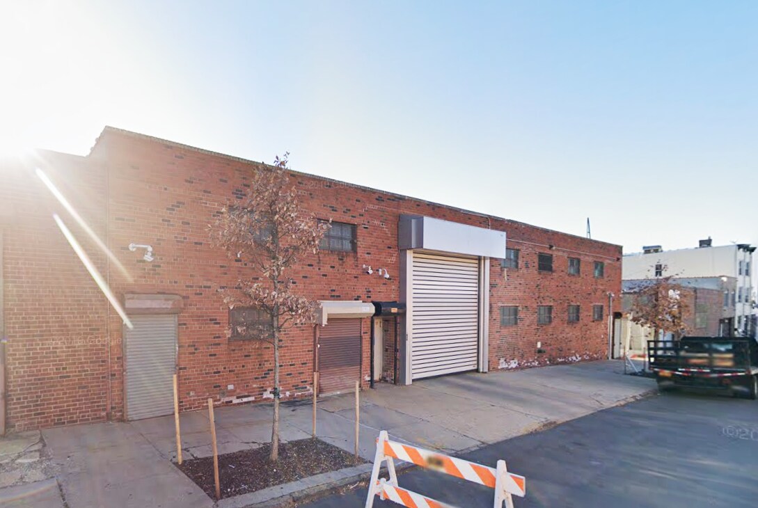 212 28th St, Brooklyn, NY for lease Primary Photo- Image 1 of 12