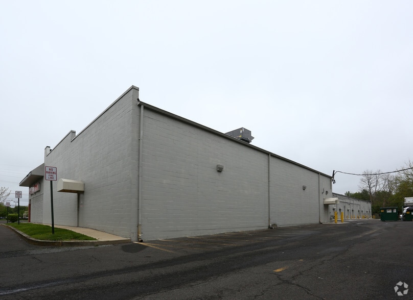 510 High St, Mount Holly, NJ for lease - Building Photo - Image 2 of 4