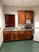 6127 Clark Rd, Paradise, CA for lease Interior Photo- Image 2 of 9