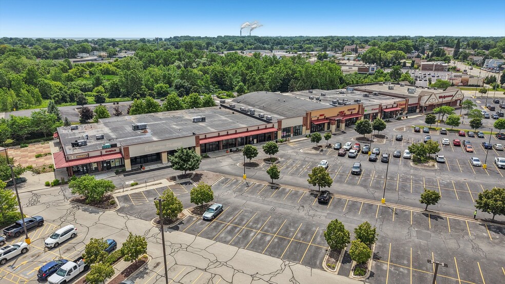 2815-2929 S Chicago Ave, South Milwaukee, WI for lease - Aerial - Image 3 of 12