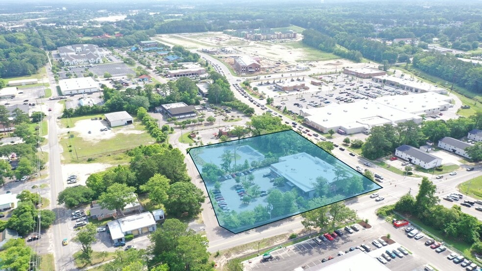 319 E 3rd North St, Summerville, SC à vendre - Photo du bâtiment - Image 3 de 4