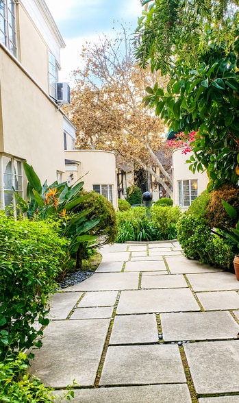 336 N Sycamore Ave, Los Angeles, CA for sale - Building Photo - Image 3 of 6