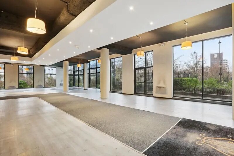 2 Rue Olivier Messiaen, Paris à vendre Photo intérieure- Image 1 de 13