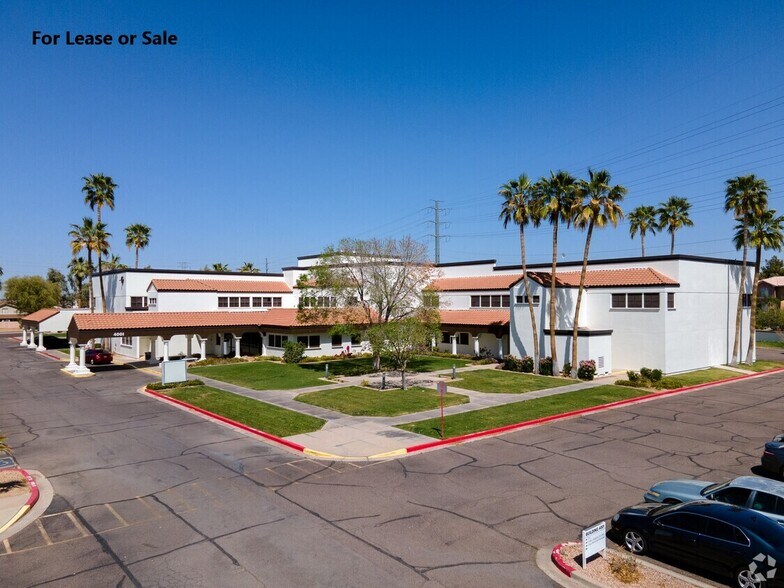 4001 E Baseline Rd, Gilbert, AZ à louer - Photo du bâtiment - Image 1 de 10