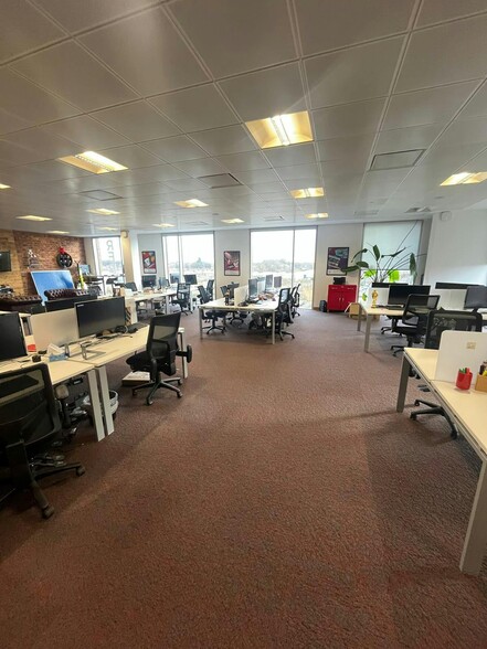 Queens Rd, Chester for lease - Building Photo - Image 3 of 7