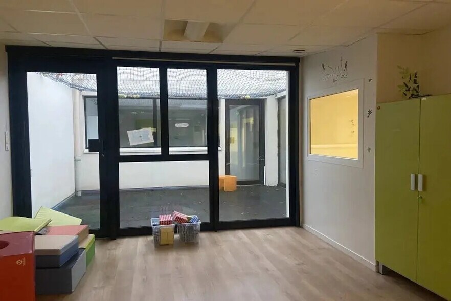 Bureau dans Boulogne-Billancourt à louer - Photo du bâtiment - Image 3 de 6