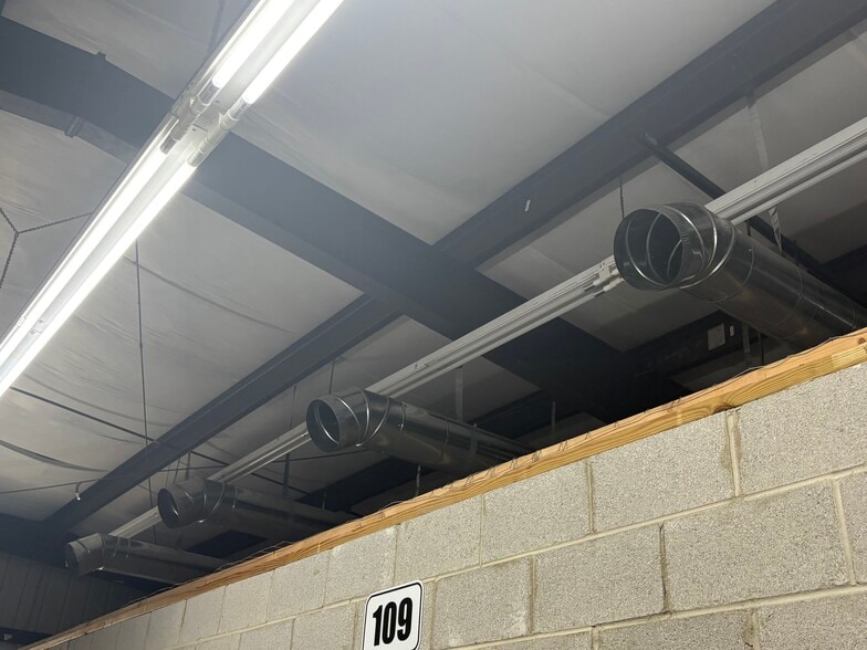 111 Champlain St, Hamlet, NC à vendre - Photo du bâtiment - Image 3 de 6