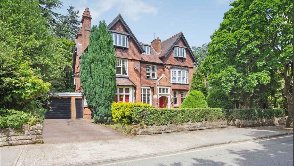 2 Amesbury Rd, Birmingham à vendre - Photo principale - Image 1 de 4