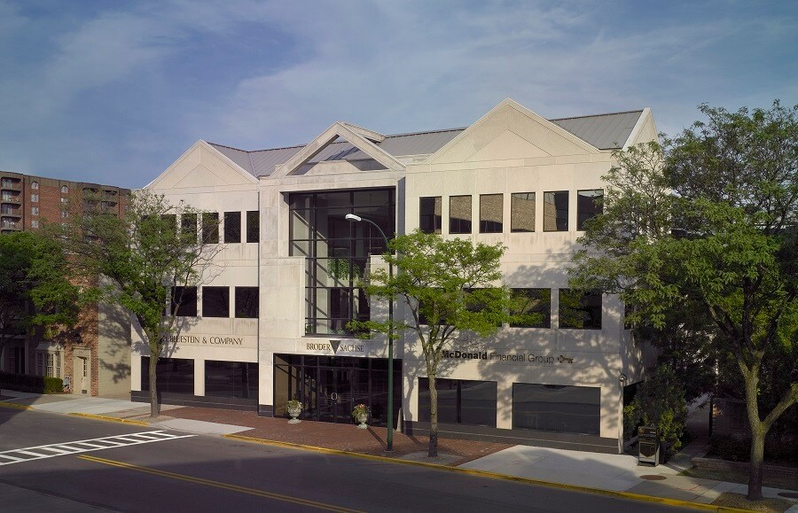 260 E Brown St, Birmingham, MI à louer - Photo du bâtiment - Image 2 de 12