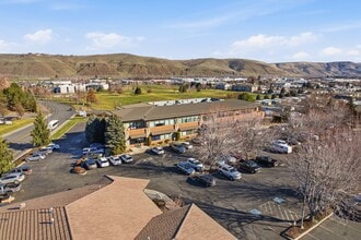 3911 Castlevale Rd, Yakima, WA à louer Photo intérieure- Image 1 de 39