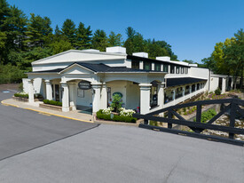 Pinebridge Commons - Épicerie