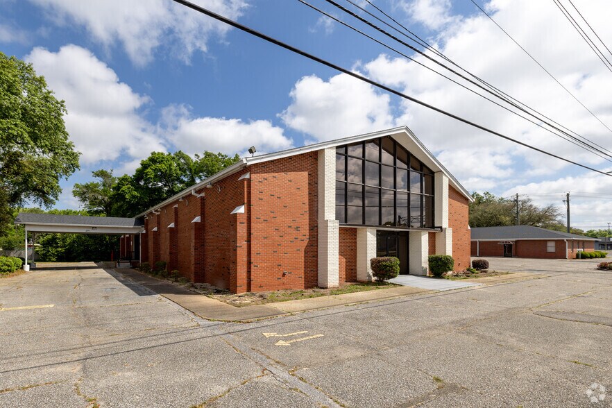 4000 W Fairfield Dr, Pensacola, FL à vendre - Photo principale - Image 1 de 1