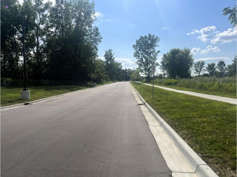 7200 Kalitta Ct, Ypsilanti, MI à vendre - Autre - Image 2 de 4