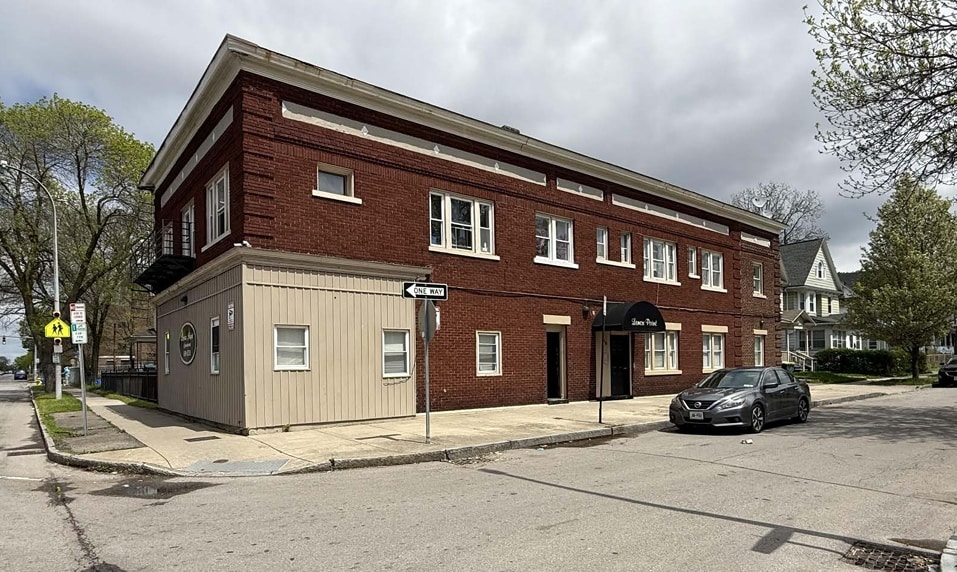 348-352 Genesee St, Rochester, NY for sale Primary Photo- Image 1 of 13