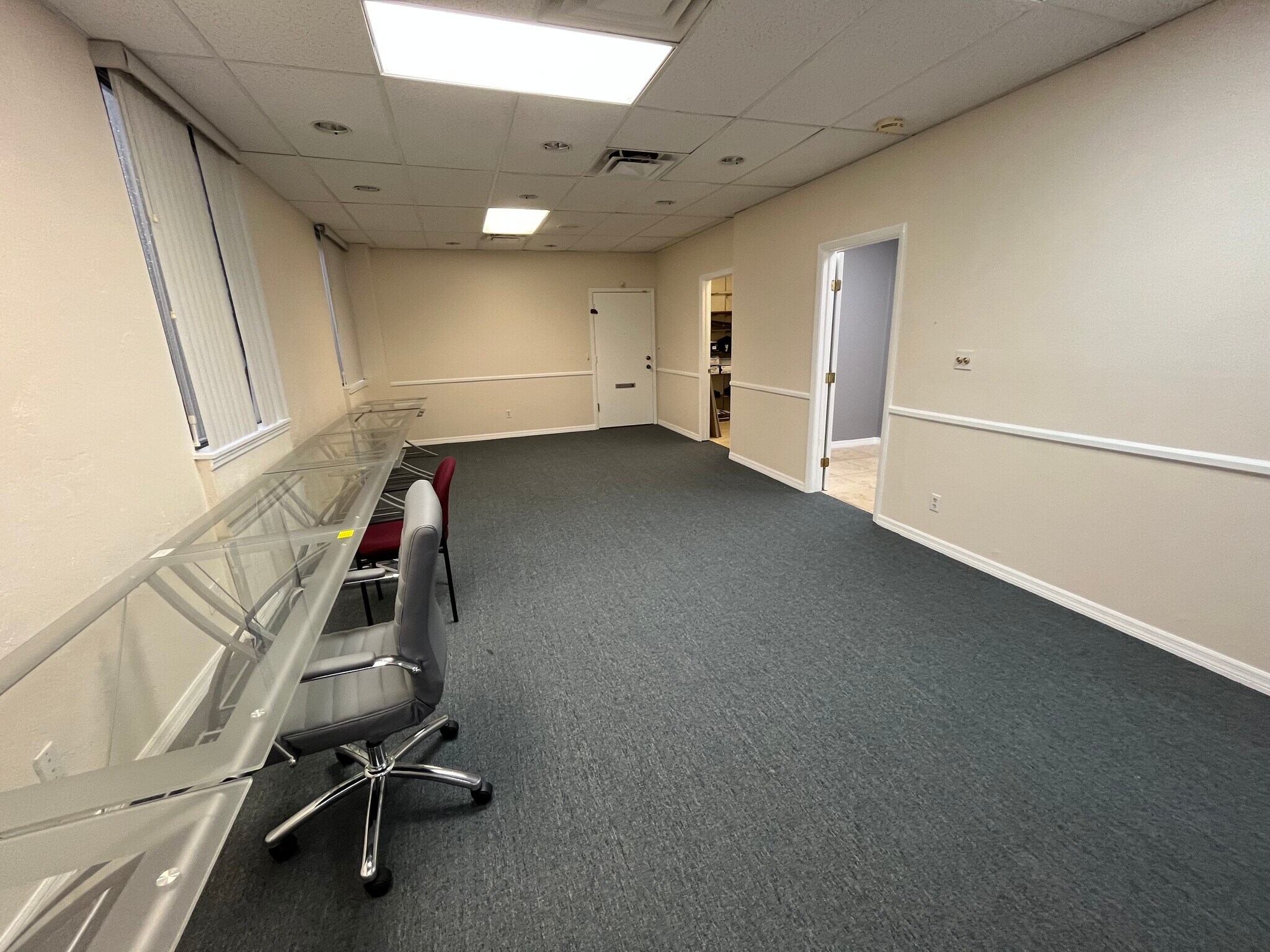 3949 Evans Ave, Fort Myers, FL à louer Photo intérieure- Image 1 de 4