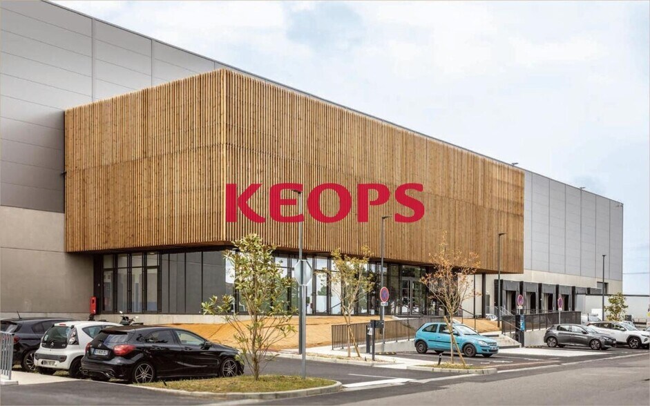 18 Rue Jean Perrin, Toulouse for lease - Building Photo - Image 2 of 22