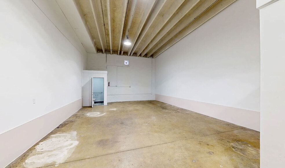 13815-13831 SW 139th Ct, Miami, FL à louer - Numérisation 3D de Matterport - Image 3 de 11