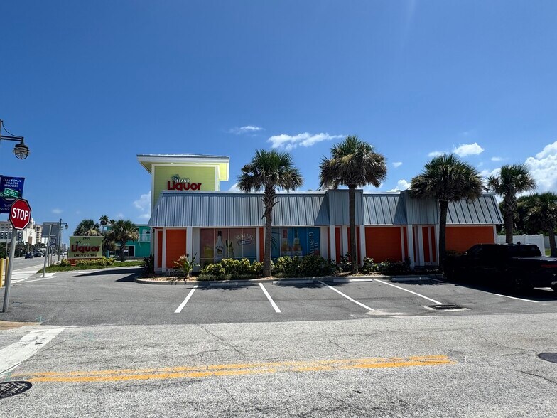 2400 S Atlantic Ave, Daytona Beach Shores, FL à vendre - Photo du bâtiment - Image 3 de 12
