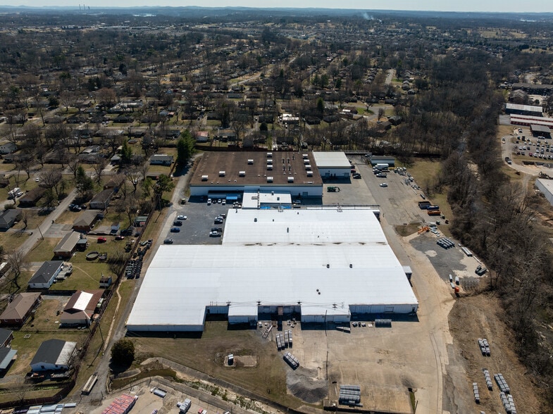 359 Maple St, Gallatin, TN for sale - Building Photo - Image 2 of 12